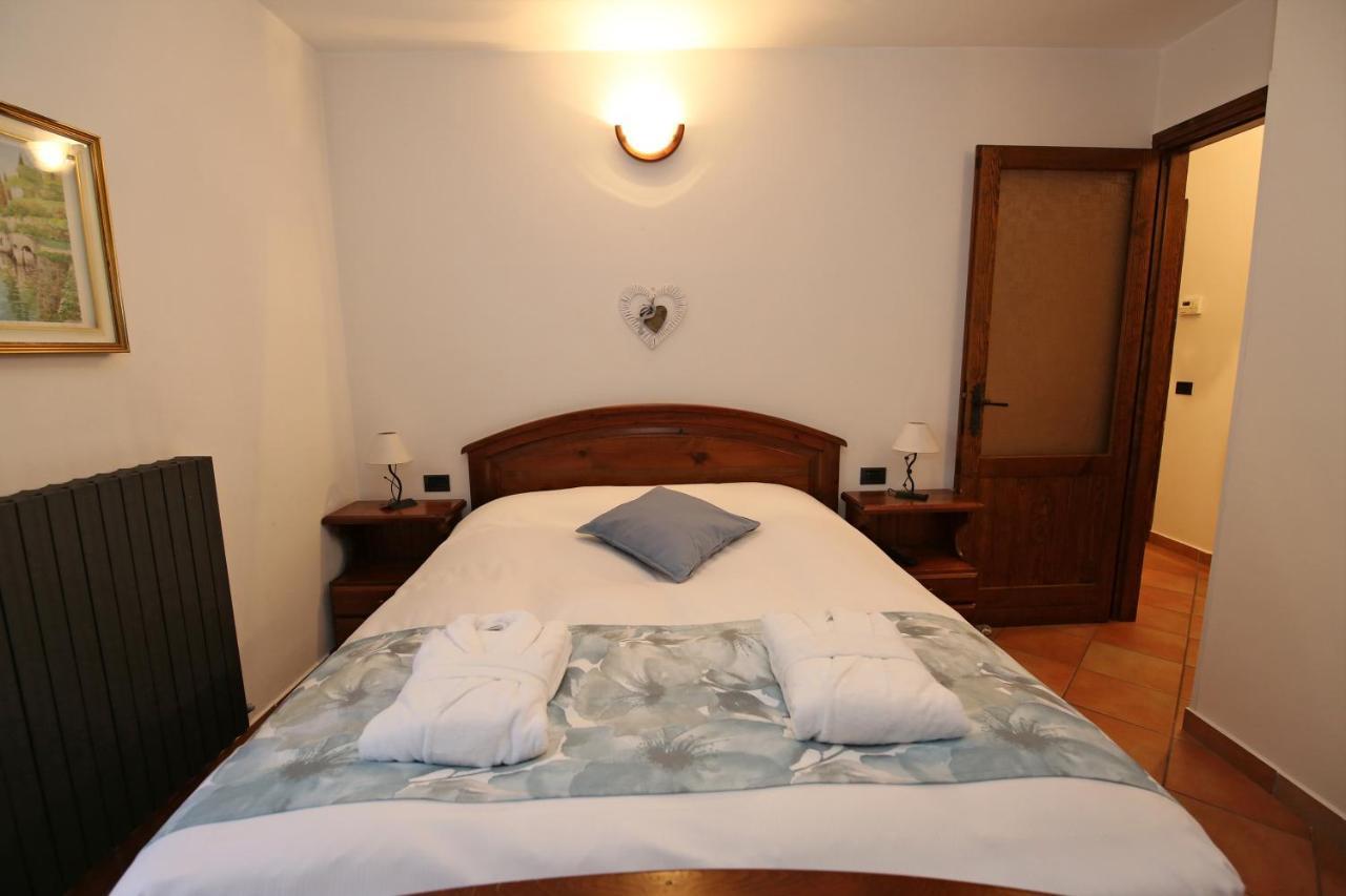 Mella Bellagio Al Porto - Apartment With Terraces Near The Lake - Parking Eksteriør bilde